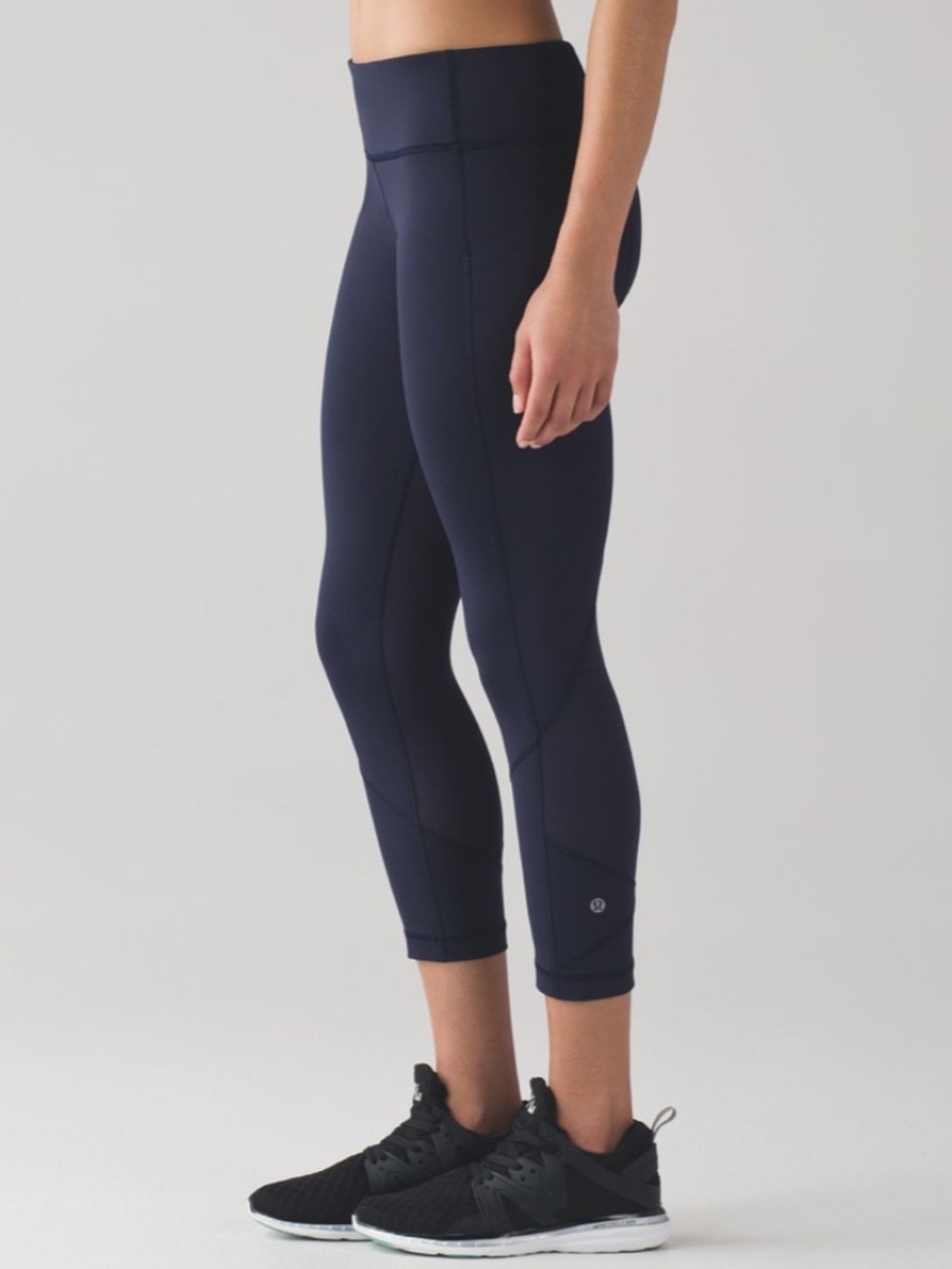 Lululemon Women Pace Rival Crop Legging Navy Blue Size 8